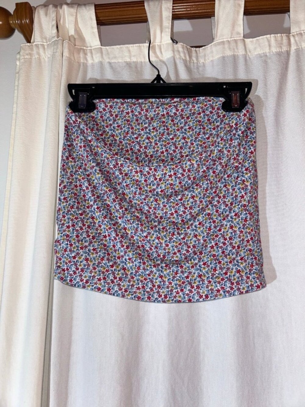 American Eagle floral tube top size medium